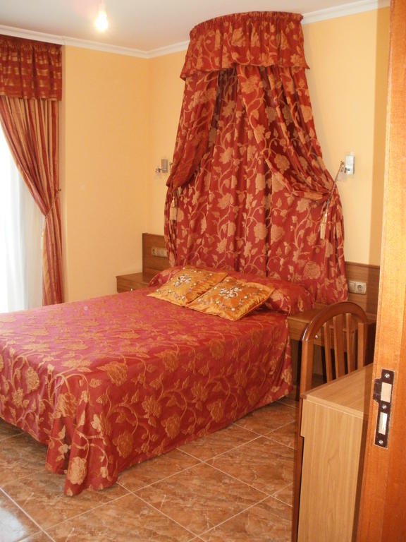 Pension Rustica As Cobas Noalla  Chambre photo